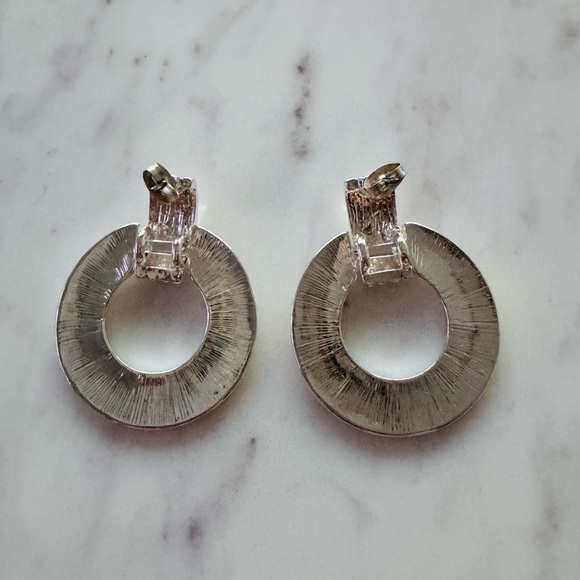 Chic Minimalist Earring Bundle (Two Pairs) ✨ - Picture 4 of 4